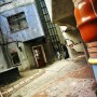 Hundertwasser's house, дворик